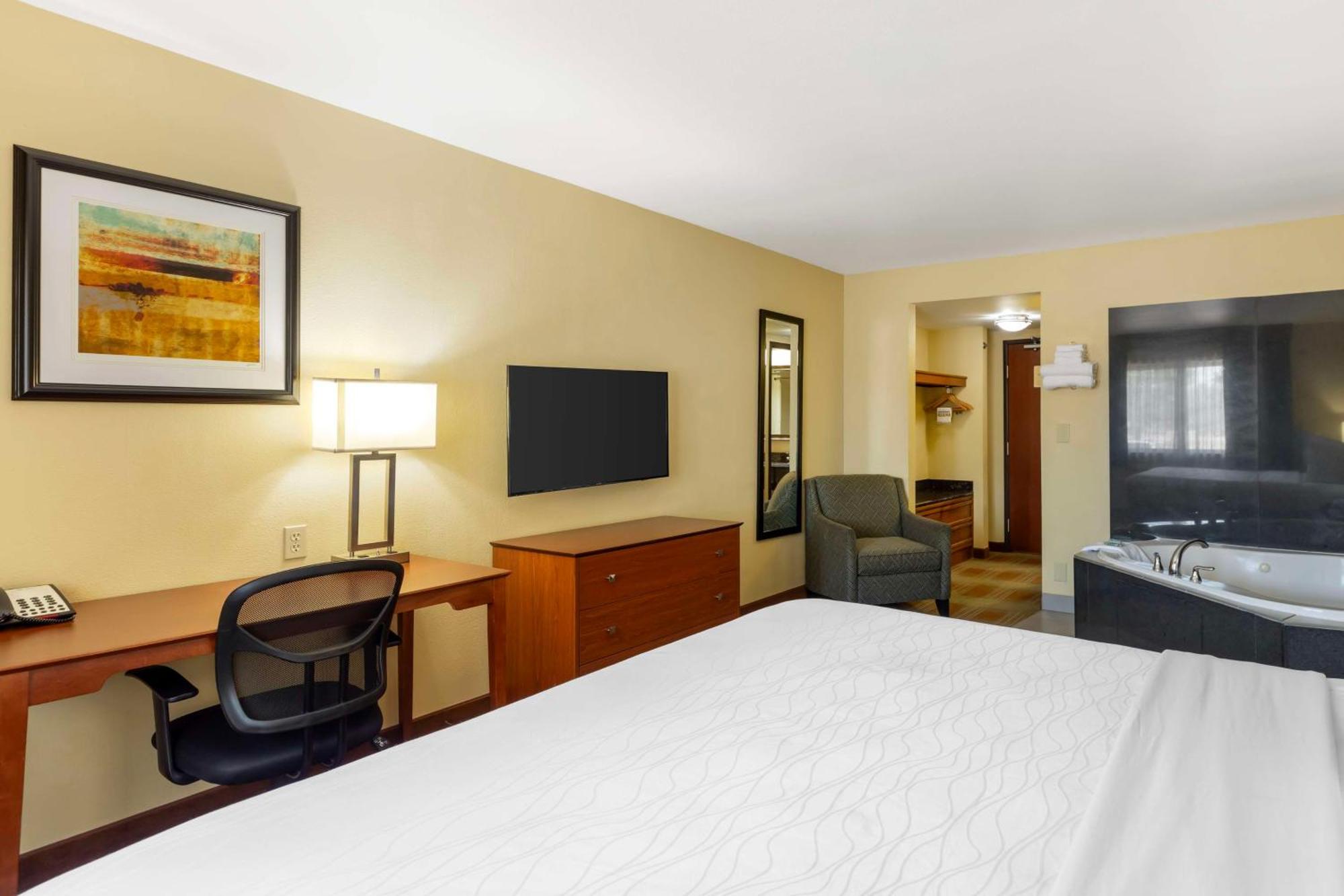 Best Western Kiva Inn Fort Collins Exterior foto